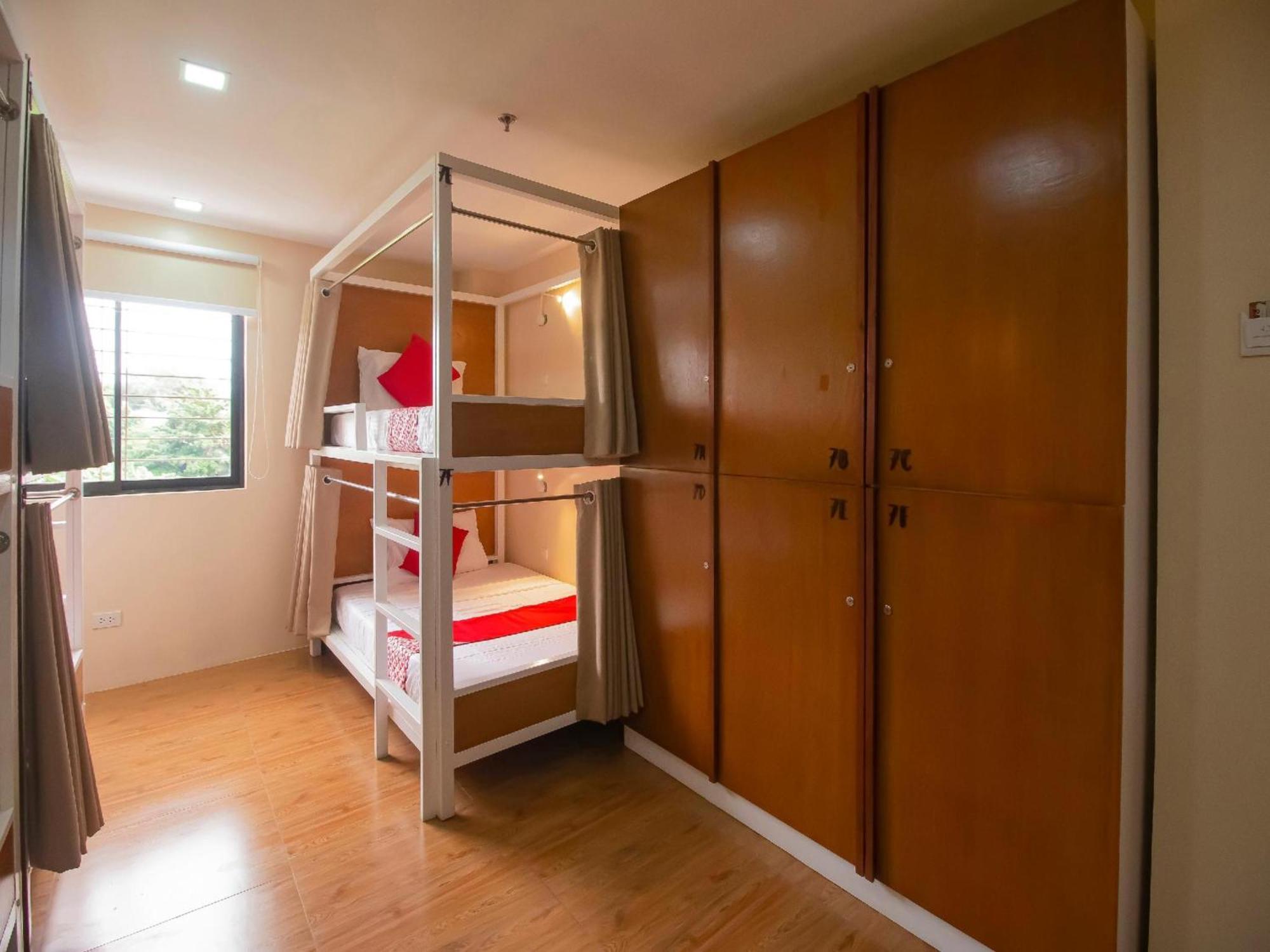 Super Oyo 832 The Teepee Place Hostel & Residence Inn Cebu Buitenkant foto