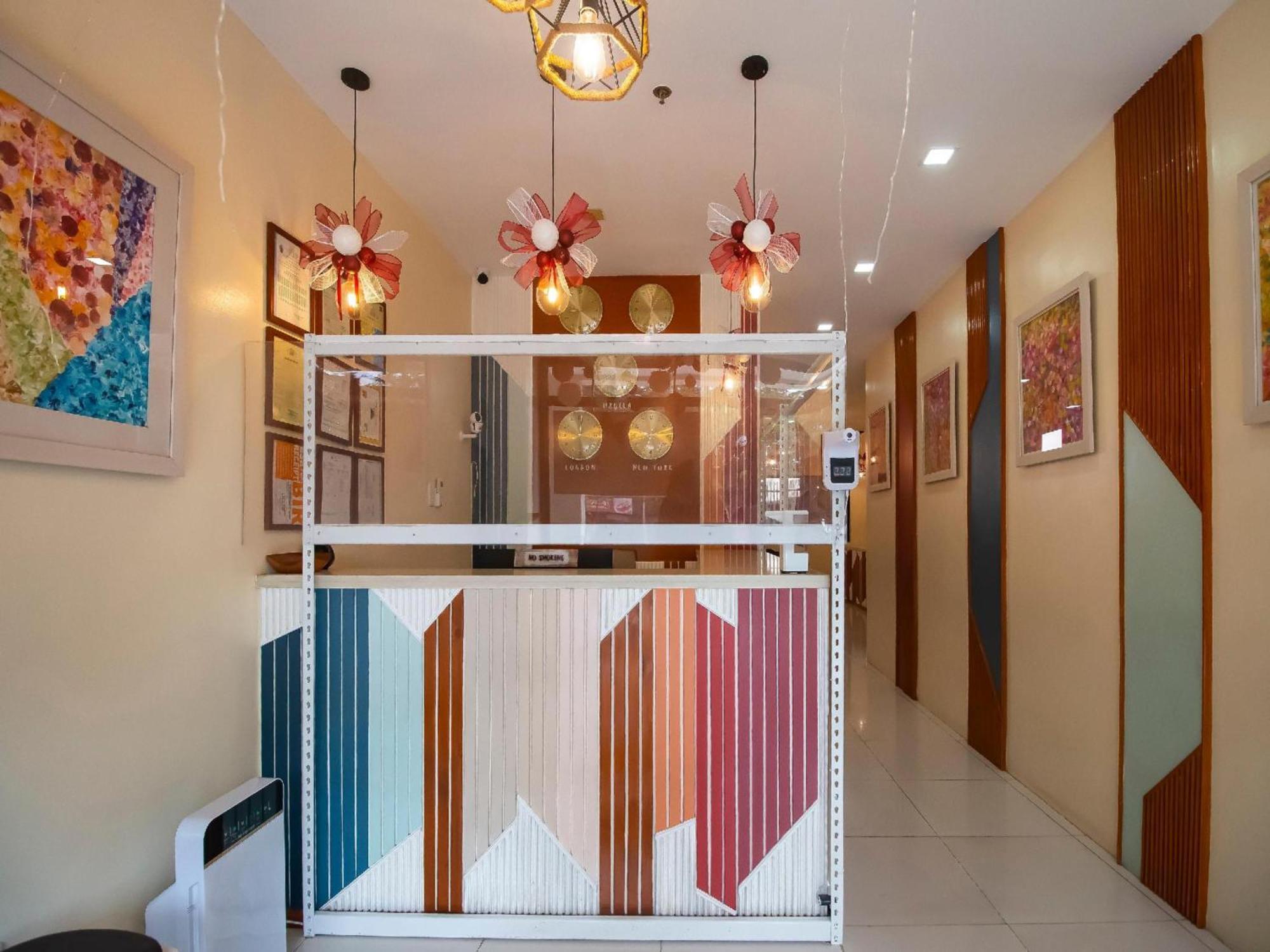 Super Oyo 832 The Teepee Place Hostel & Residence Inn Cebu Buitenkant foto