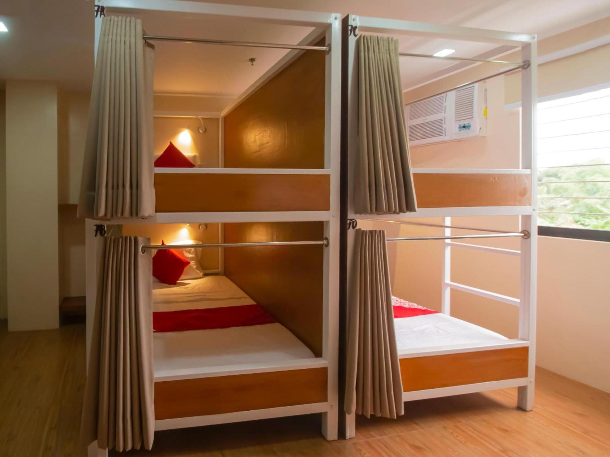 Super Oyo 832 The Teepee Place Hostel & Residence Inn Cebu Buitenkant foto