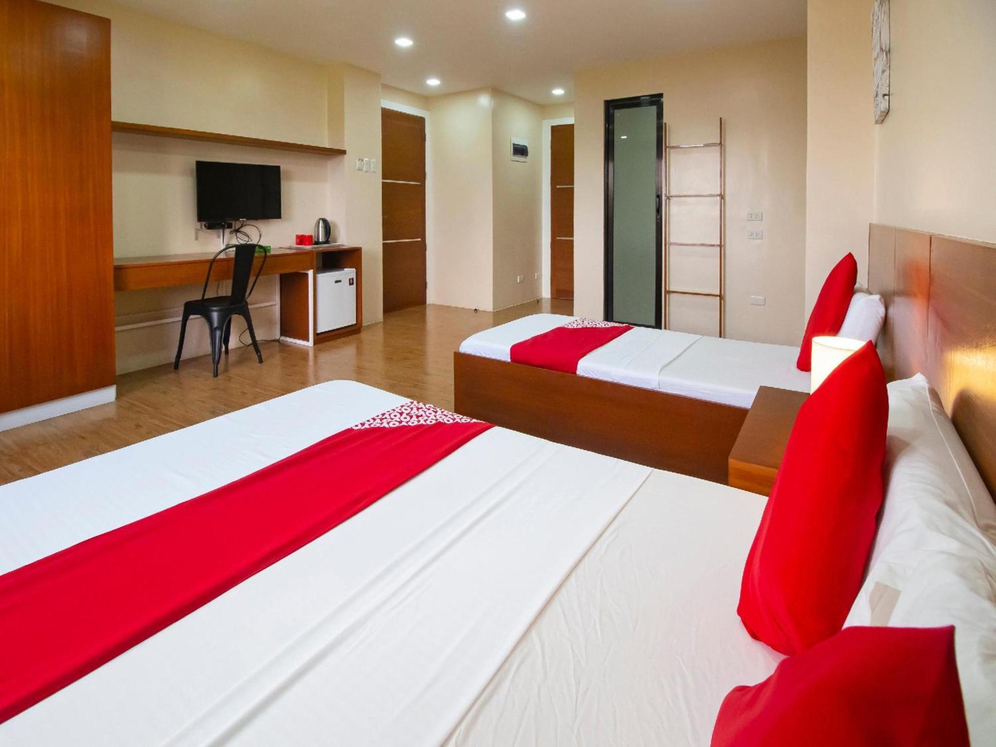 Super Oyo 832 The Teepee Place Hostel & Residence Inn Cebu Buitenkant foto