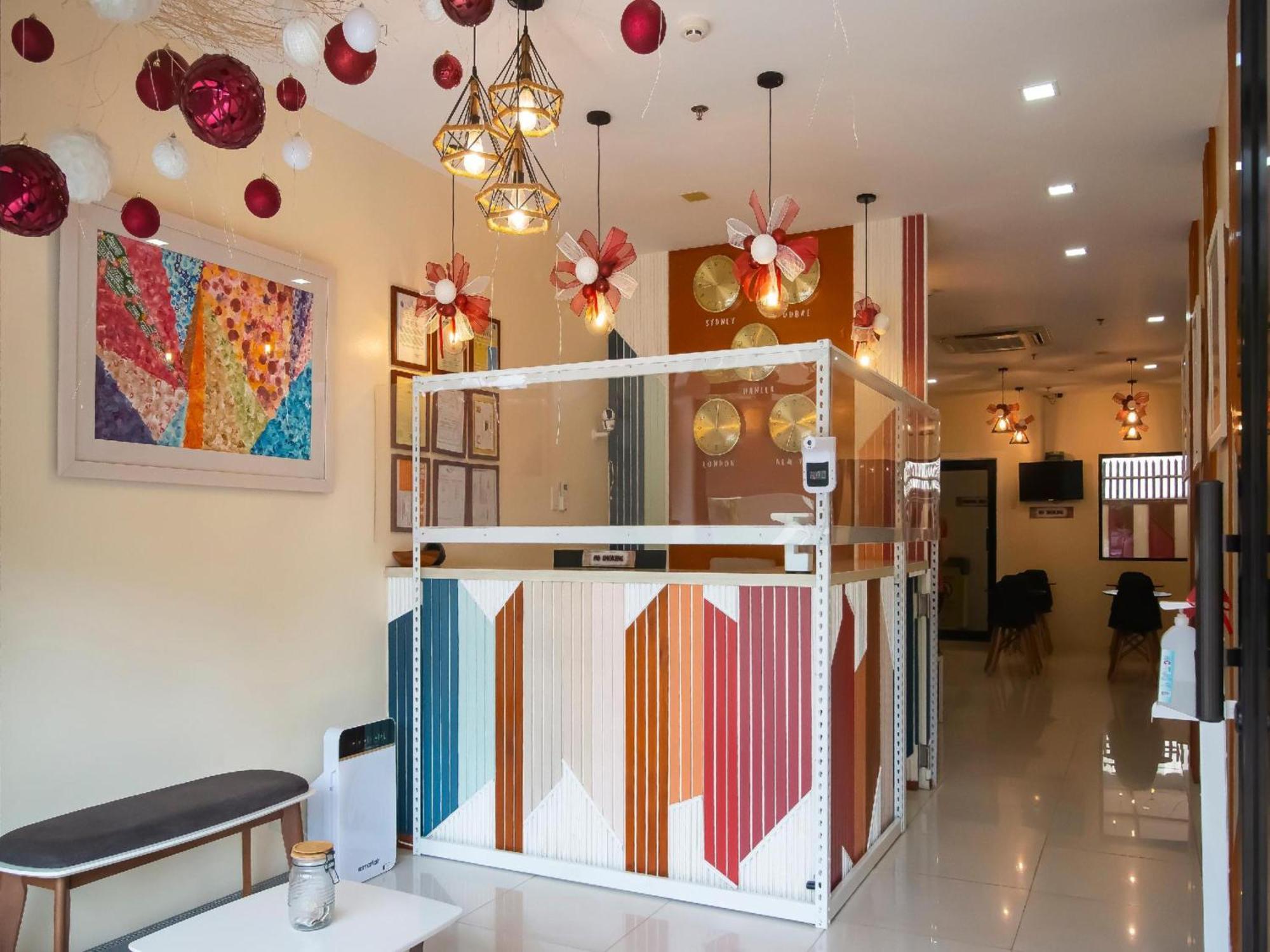 Super Oyo 832 The Teepee Place Hostel & Residence Inn Cebu Buitenkant foto